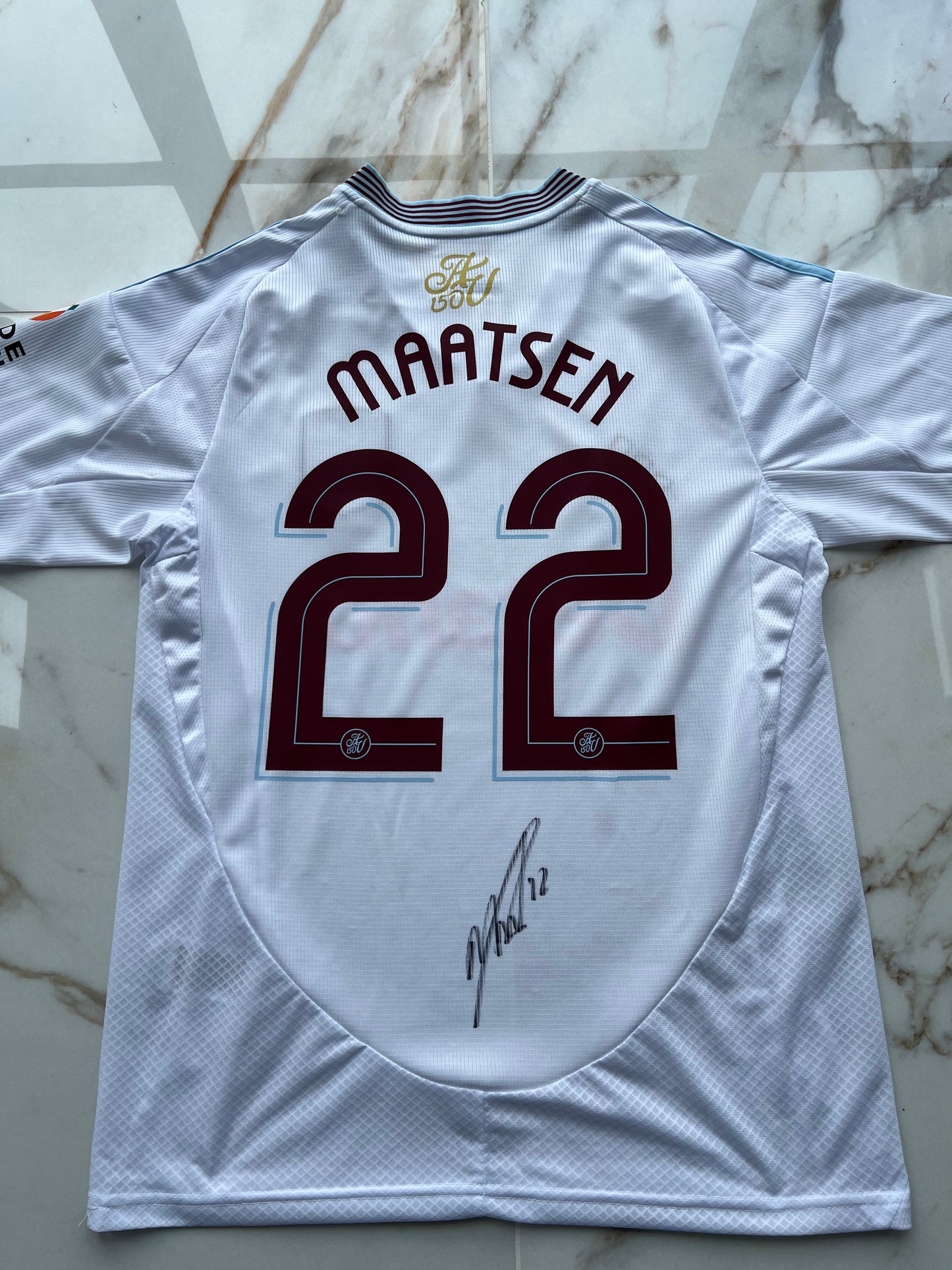 Ian maatsen hand signed Aston Villa away shirt