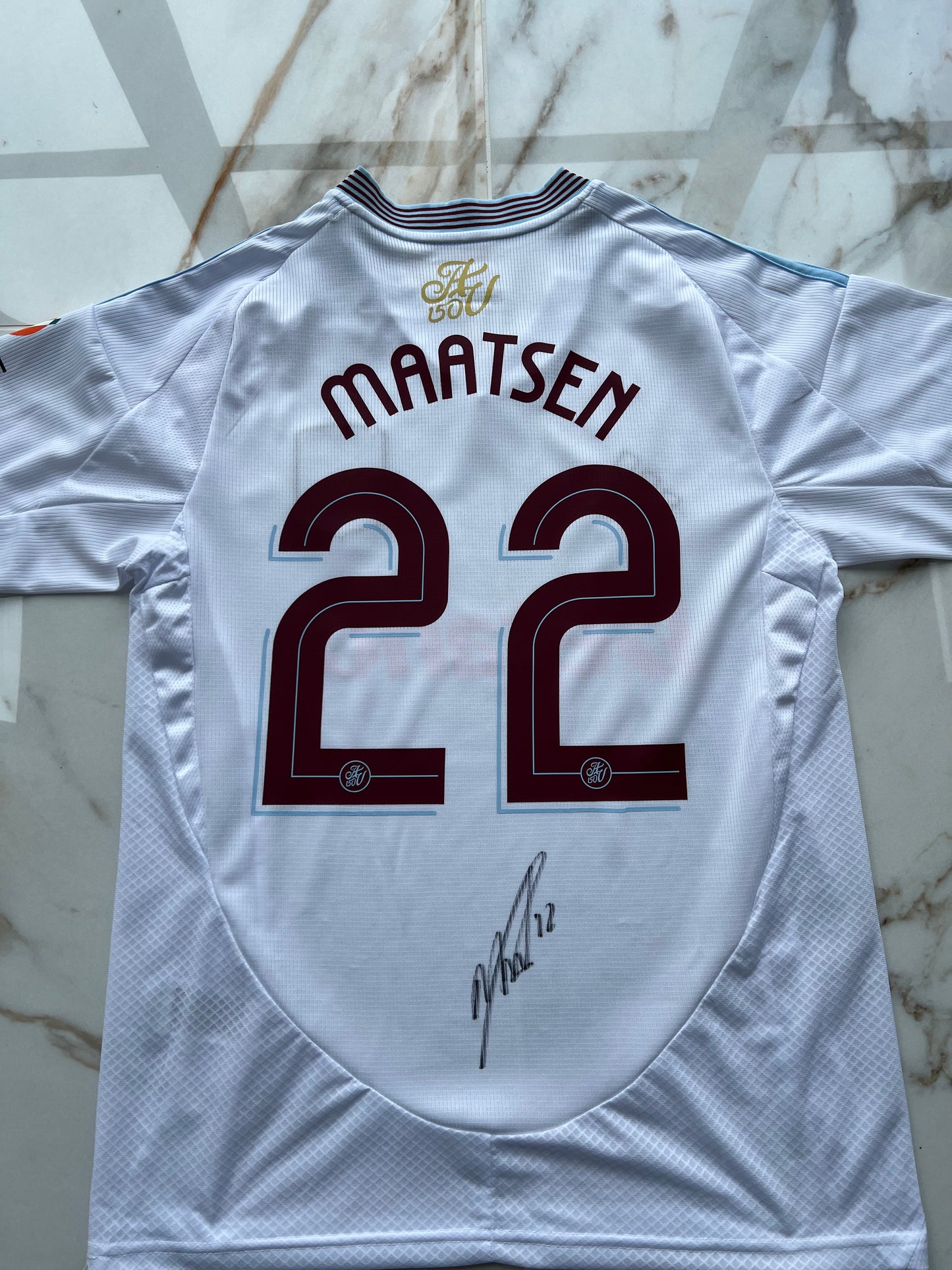 Ian maatsen hand signed Aston Villa away shirt