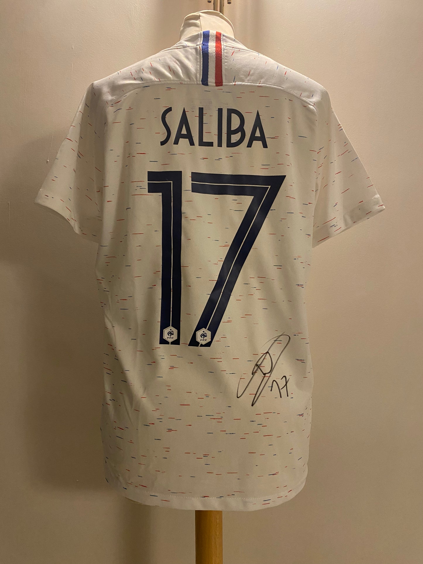 William saliba hand signed France shirt