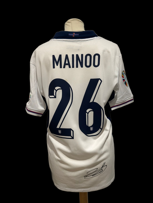 Signed kobbie mainoo England home shirt